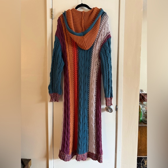 Free People Hearts On Fire Cardi - Picture 3 of 7